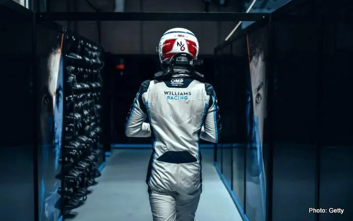 latifi 1