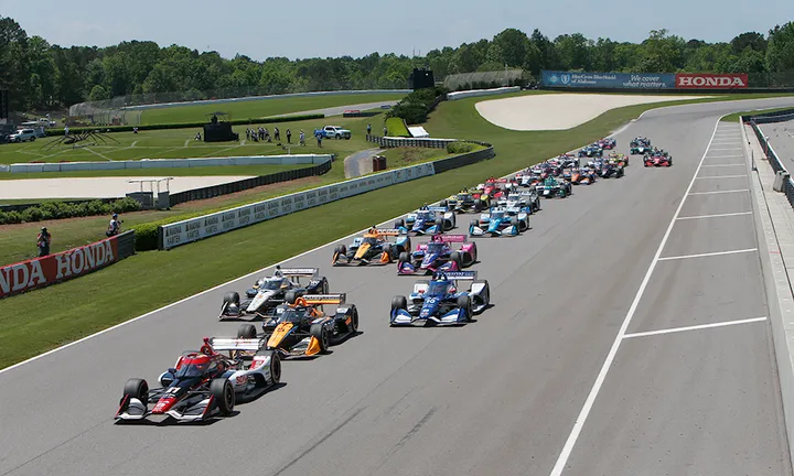 Paddock Buzz: Rahal, Grosjean at Odds after Late-Race Joust