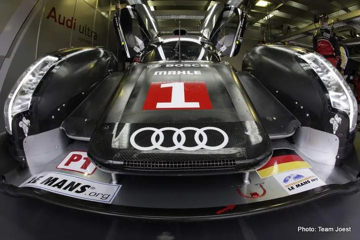 24h Rennen - Le Mans 2011Audi R18 #1 (Audi Sport Team Joest)Timo Bernhard, Romain Dumas, Mike Rockenfeller