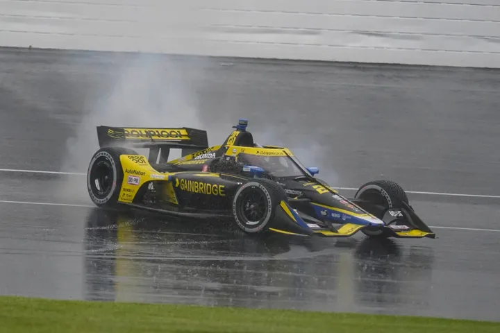 IndyCar's aeroscreen gets mixed reviews in 1st rain test | KLRT - FOX16.com