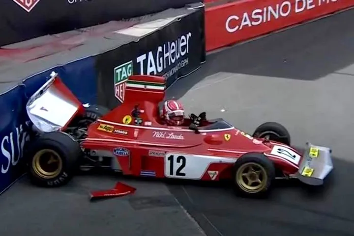 crash leclerc photo video monaco lauda ferrari f1 betting