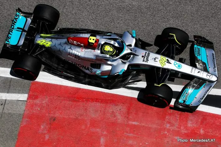 hamilton barcelona 2022