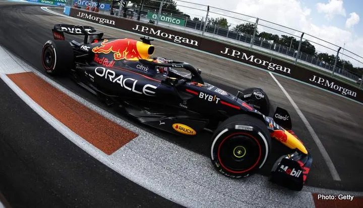 MIAMI, FLORIDA - MAY 08: Max Verstappen of the Netherlands driving the (1) Oracle Red Bull Racing RB18 on track during the F1 Grand Prix of Miami at the Miami International Autodrome on May 08, 2022 in Miami, Florida. (Photo by Chris Graythen/Getty Images)