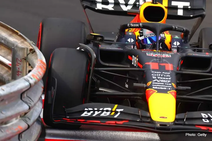 MONTE-CARLO, MONACO - MAY 28: Sergio Perez of Mexico driving the (11) Oracle Red Bull Racing RB18 on track during qualifying ahead of the F1 Grand Prix of Monaco at Circuit de Monaco on May 28, 2022 in Monte-Carlo, Monaco. (Photo by Mark Thompson/Getty Images)