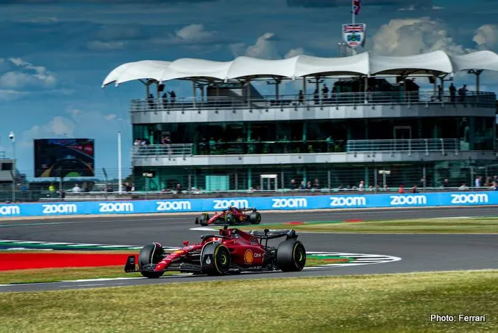 leclerc silverstone 5 2022