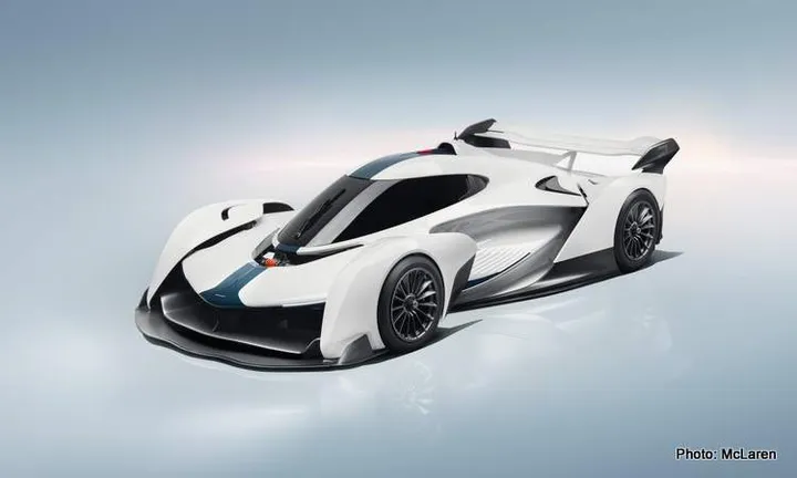 McLaren_SolusGT_002
