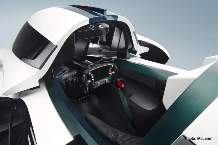 mclaren solusgt 008