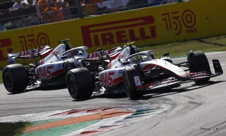 AUTODROMO NAZIONALE MONZA, ITALY - SEPTEMBER 11: Mick Schumacher, Haas VF-22, leads Kevin Magnussen, Haas VF-22 during the Italian GP at Autodromo Nazionale Monza on Sunday September 11, 2022 in Monza, Italy. (Photo by Andy Hone / LAT Images)