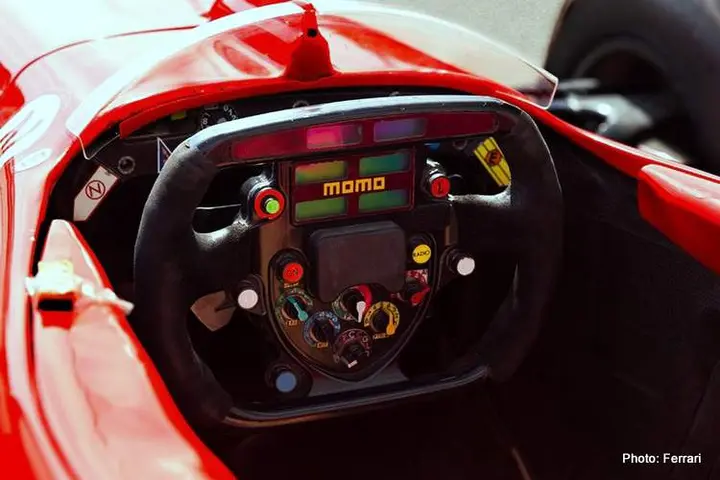 ferrari f310 falt steering wheel