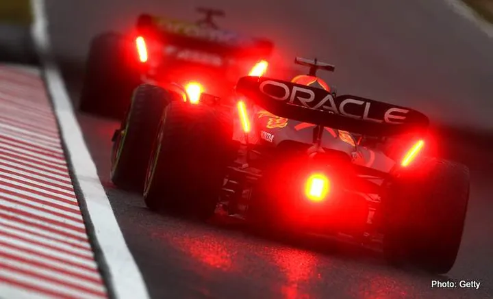 SUZUKA, JAPAN - OCTOBER 07: Max Verstappen of the Netherlands driving the (1) Oracle Red Bull Racing RB18 on track during practice ahead of the F1 Grand Prix of Japan at Suzuka International Racing Course on October 07, 2022 in Suzuka, Japan. (Photo by Clive Rose/Getty Images)