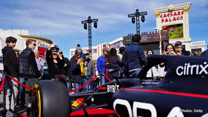 LAS VEGAS, NEVADA - NOVEMBER 05: Fans view a Red Bull car at the fan fest during the Formula 1 Las Vegas Grand Prix 2023 launch party on November 05, 2022 on the Las Vegas Strip in Las Vegas, Nevada. (Photo by Alex Bierens de Haan - Formula 1/Formula 1 via Getty Images)
