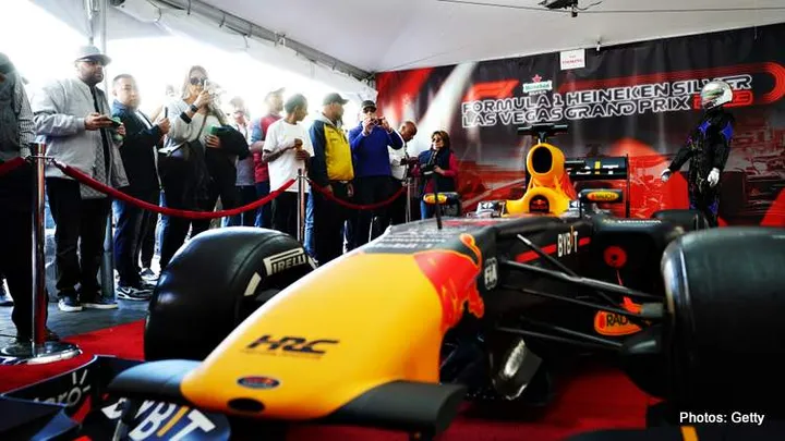 LAS VEGAS, NEVADA - NOVEMBER 05: Fans view a Red Bull car at the fan fest during the Formula 1 Las Vegas Grand Prix 2023 launch party on November 05, 2022 on the Las Vegas Strip in Las Vegas, Nevada. (Photo by Alex Bierens de Haan - Formula 1/Formula 1 via Getty Images)
