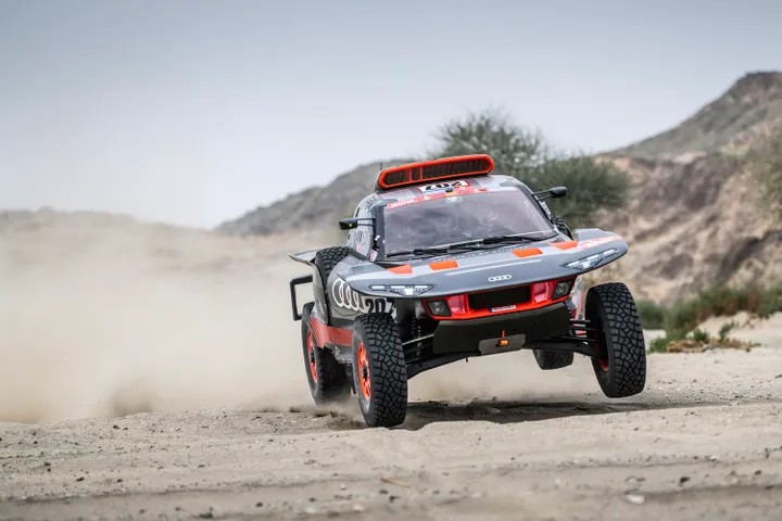 Sainz fights back from puncture to win Dakar Stage 1 - Speedcafe