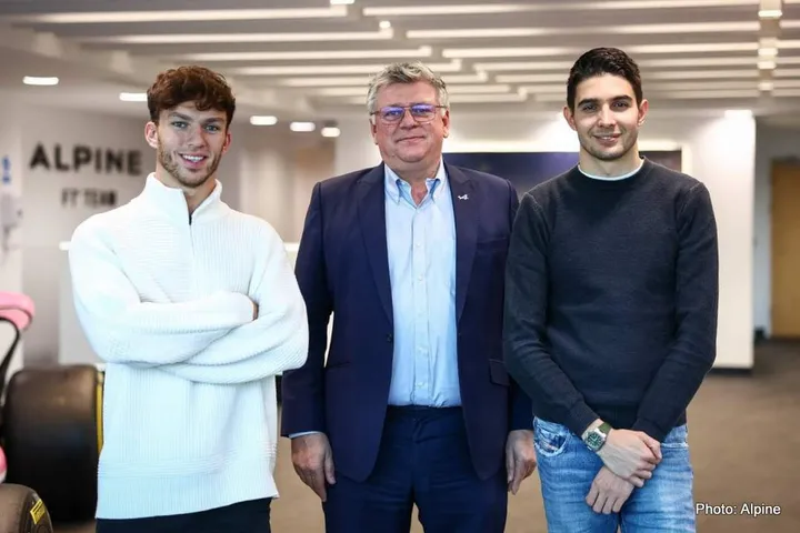 piere-gasly-otmar-szafnauer-f1