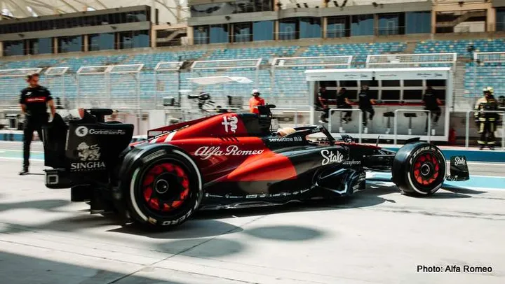 alfa romeo testing bahrain