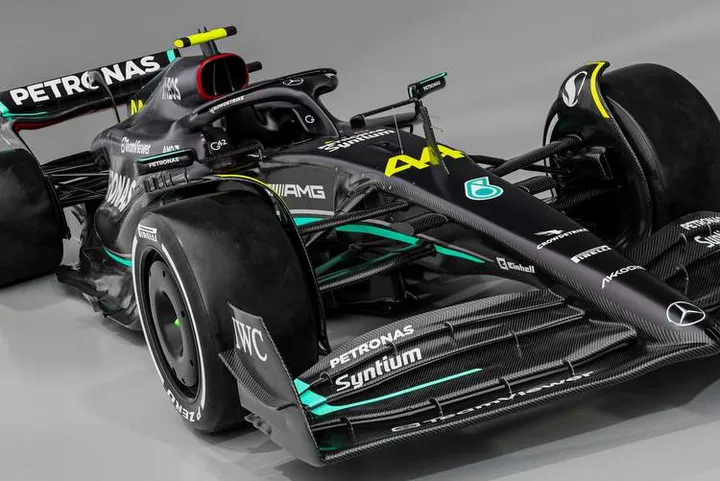 mercedes w14 f1 2023