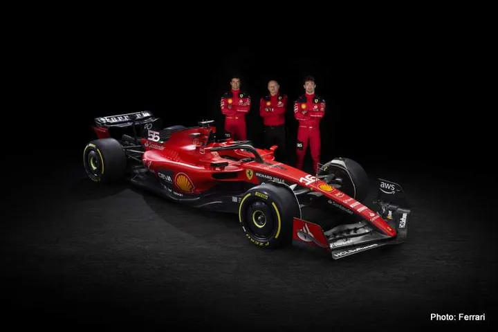 leclerc sainz vasseur sf23 launch 2023