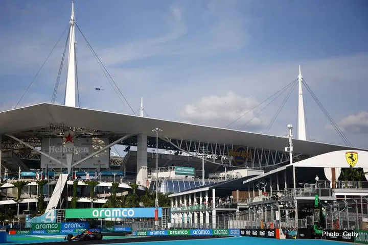 Red Bull domination, Hamilton contract, and other stories from Miami