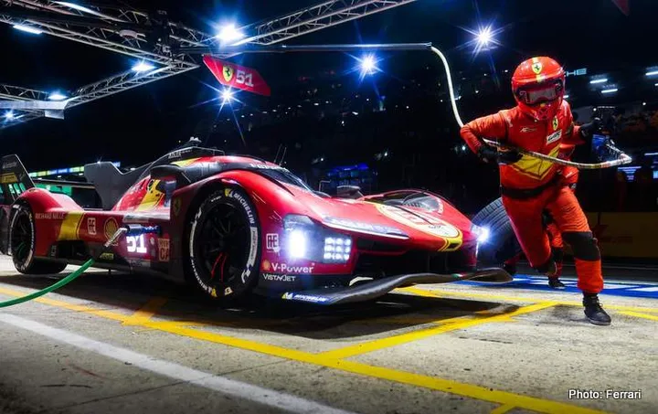 ferrari pitstop lemans