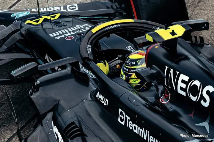 hamilton suzuka f1 fp2