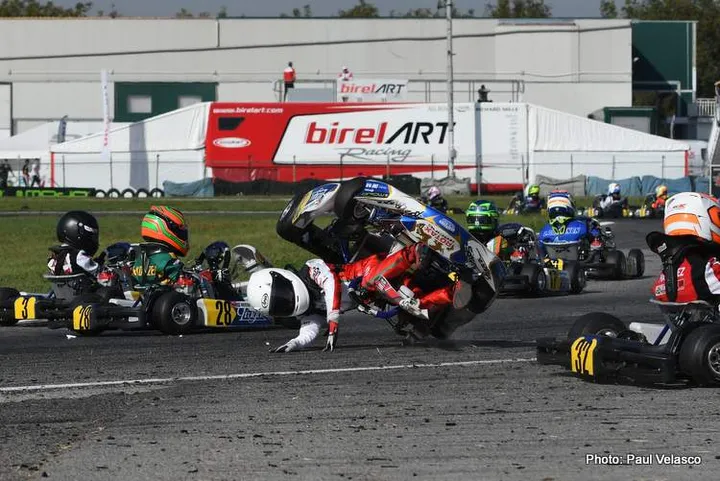 micro max crash 24-10-2019 12-01-022 karting