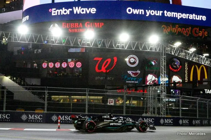 las vegas gp practice mercedes