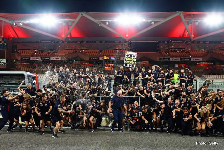 red bull team abu dhabi 2 2023