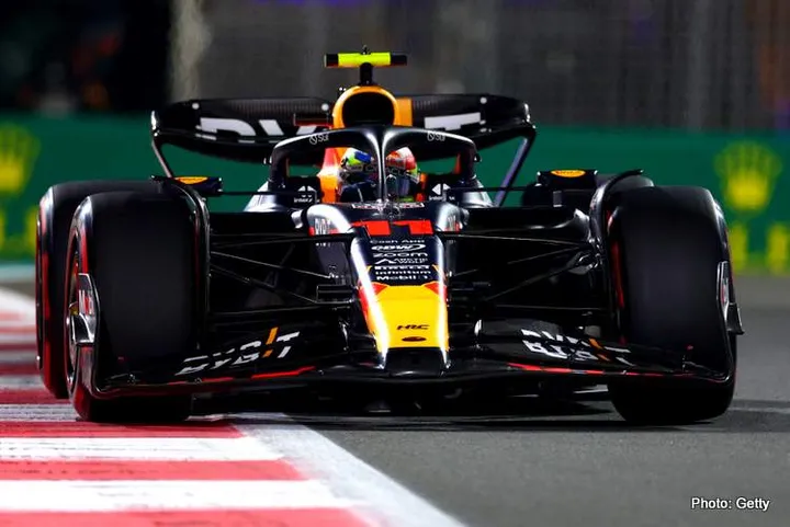 ABU DHABI, UNITED ARAB EMIRATES - NOVEMBER 25: Sergio Perez of Mexico driving the (11) Oracle Red Bull Racing RB19 on track during qualifying ahead of the F1 Grand Prix of Abu Dhabi at Yas Marina Circuit on November 25, 2023 in Abu Dhabi, United Arab Emirates. (Photo by Clive Rose/Getty Images)