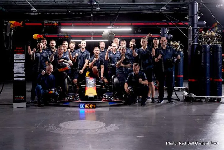 Button: Hamilton vs Verstappen... I look forward to the fight