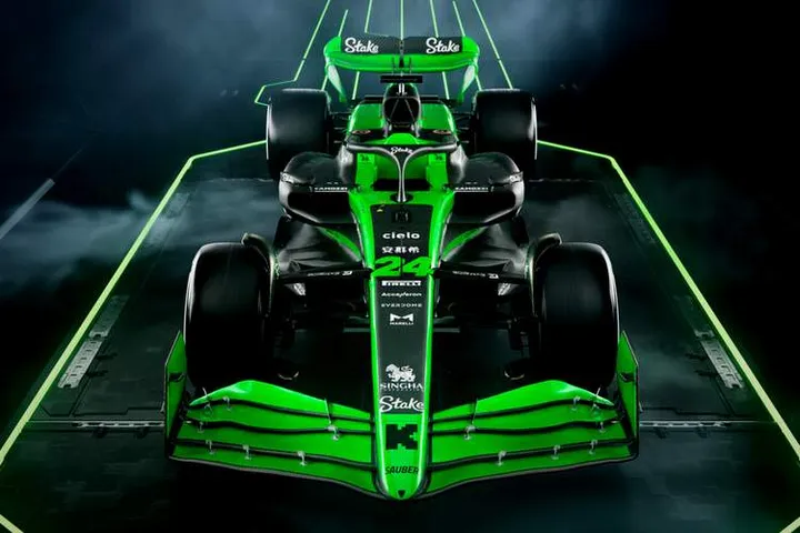 bottas zhou guanyu stake f1 team launch sauber
