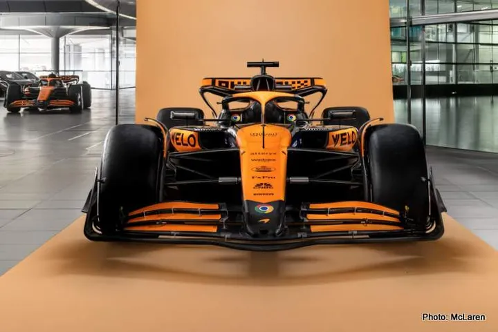mclaren mcl38