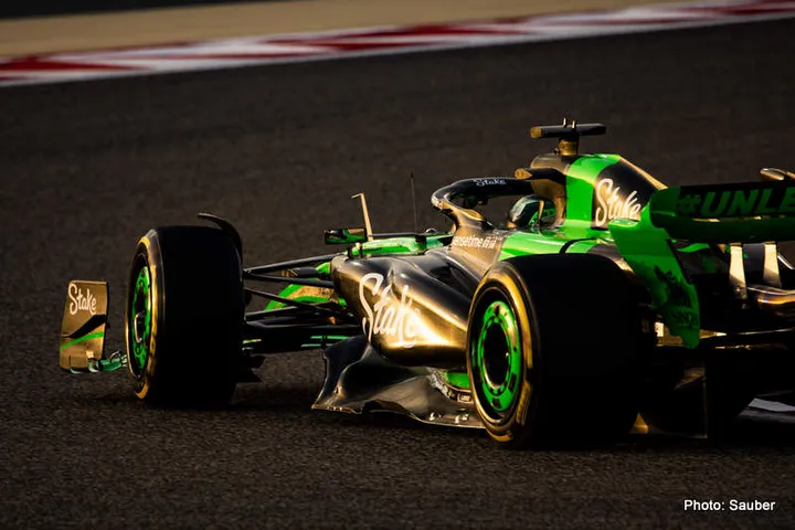 sauber stake f1 team kick