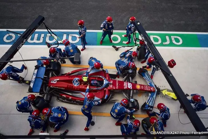 Sainz laments losing out on Miami GP win due to pit stop timing