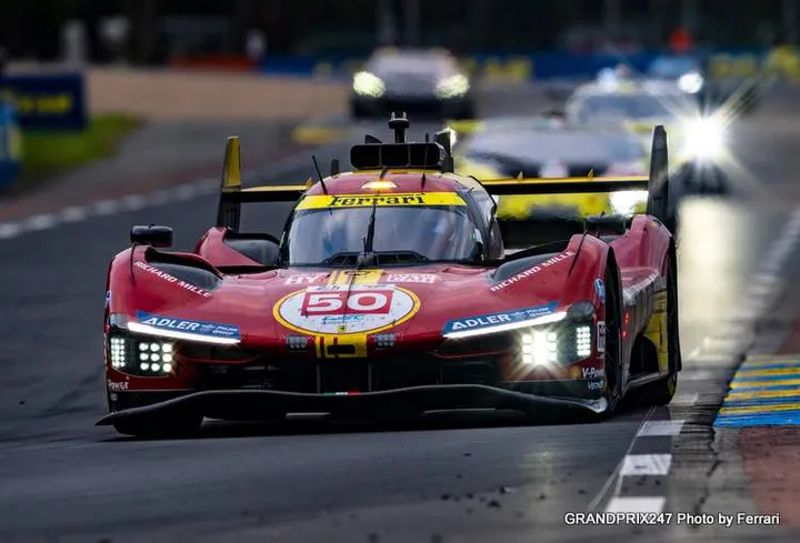 le mans ferrari lead