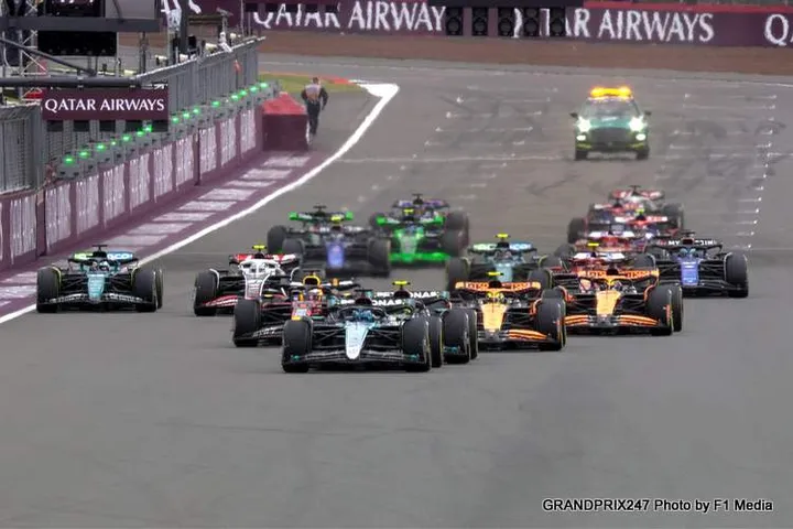Race-Start-Silverstone-001
