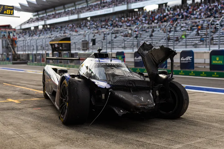 Crash dantesque de la Cadillac en WEC Fuji Blunders Quell Toyota, Ferrari Charge