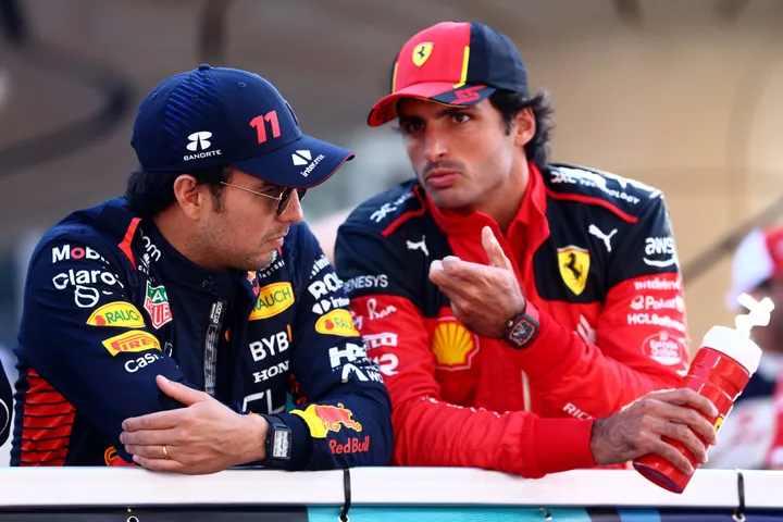 Perez og Sainz Singapore Grand Prix Milestones
