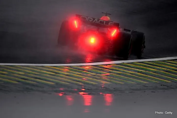 SAO PAULO, BRAZIL - NOVEMBER 03: Max Verstappen of the Netherlands driving the (1) Oracle Red Bull Racing RB20 on track during the F1 Grand Prix of Brazil at Autodromo Jose Carlos Pace on November 03, 2024 in Sao Paulo, Brazil. (Photo by Clive Mason/Getty Images) // Getty Images / Red Bull Content Pool // SI202411030657 // Usage for editorial use only //