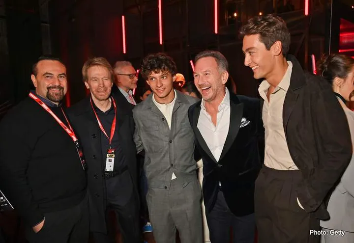 LONDON, ENGLAND - FEBRUARY 18: (L to R) Kevin Weaver, Jerry Bruckheimer, Andrea Kimi Antonelli of Italy and Mercedes AMG Petronas F1 Team, Director of Red Bull Racing Christian Horner and George Russell of Great Britain and Mercedes AMG Petronas F1 Team attend a drinks reception prior to F1 75 Live at The O2 Arena on February 18, 2025 in London, England. (Photo by Dave Benett - Formula 1/Formula 1 via Getty Images)