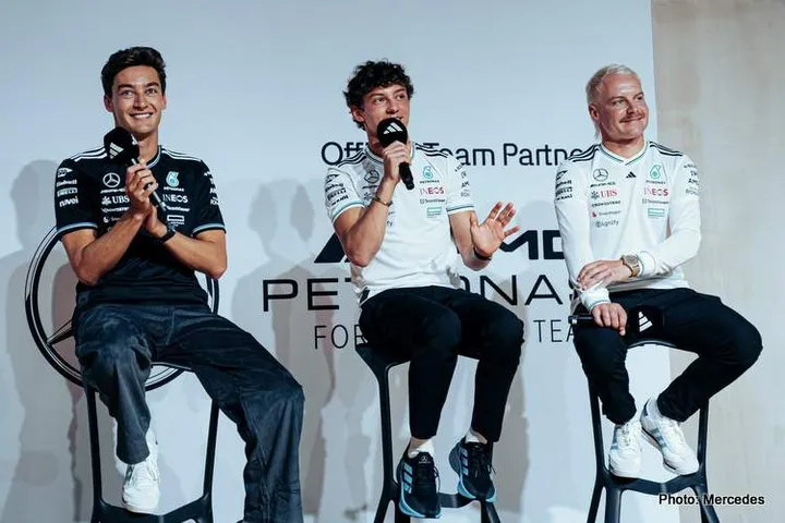 bottas antonelli russell mercedes f1 team