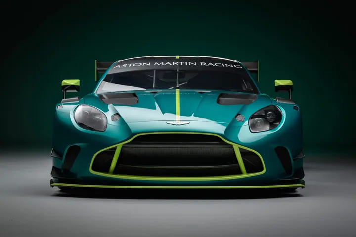 DTM 2025 mit acht Marken: Aston Martin ist zurück - CityGuide