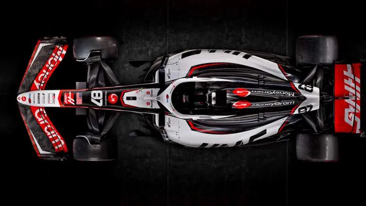 F1 75 LIVE livery launch haas vf25 18-02-2025 23-28-40