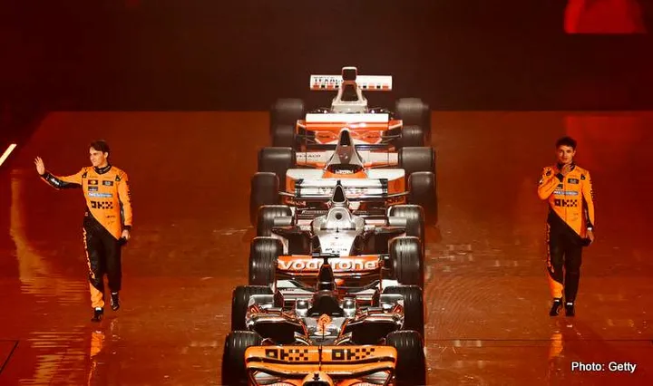 norris piastri mclaren mcl39 f1