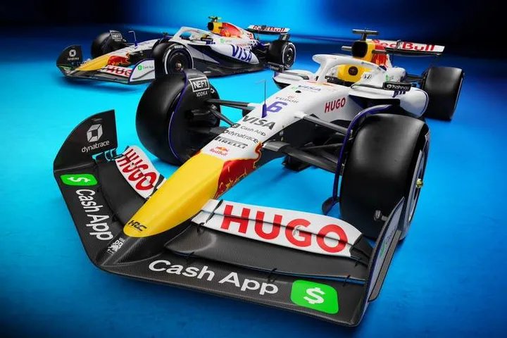 racing bulls vcarb02 18 02 2025 23 39 41