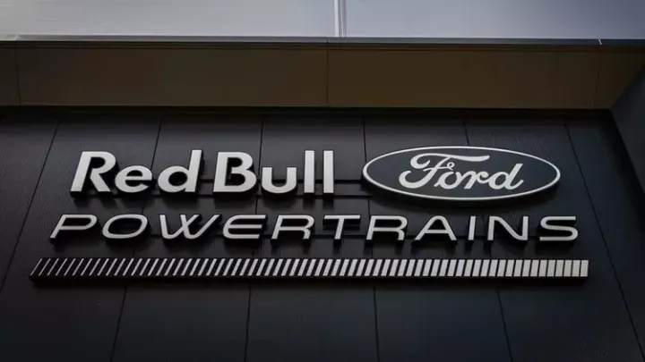 Red-Bull-Ford-Powertrains-Logo-850x478 f1 formula 1