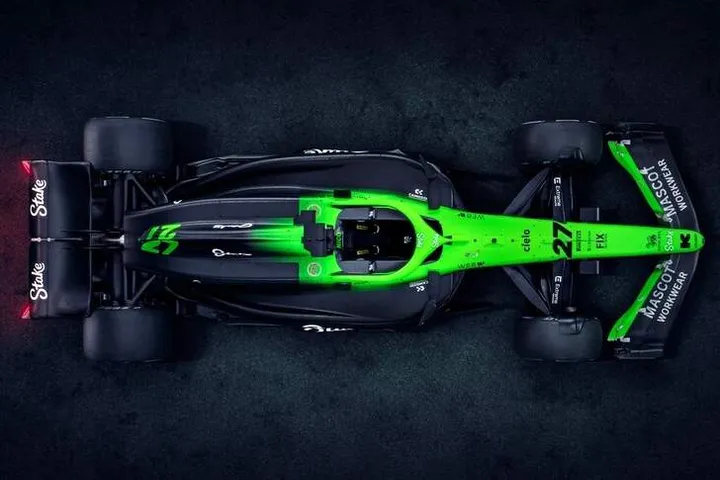 Stake F1 Team KICK Sauber unveils the C45 20-02-2025 16-14-35