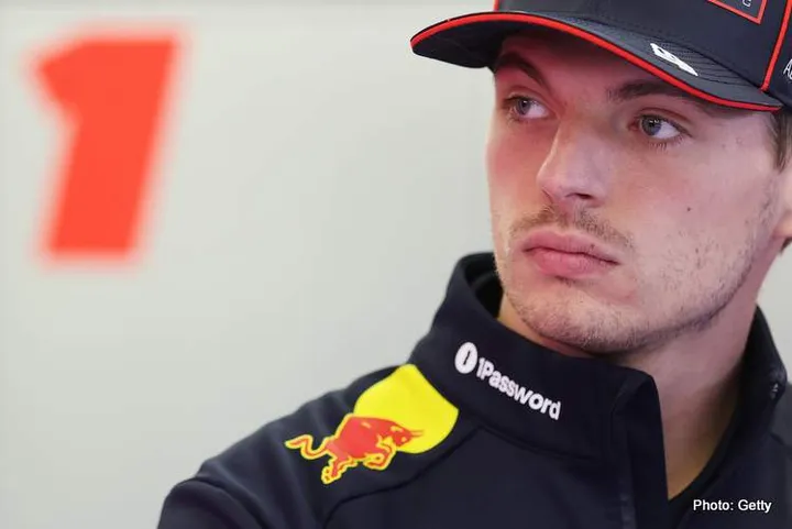 BAHRAIN, BAHRAIN - FEBRUARY 26: Max Verstappen of the Netherlands and Oracle Red Bull Racing looks on in the garage during day one of F1 Testing at Bahrain International Circuit on February 26, 2025 in Bahrain, Bahrain. (Photo by Mark Thompson/Getty Images) // Getty Images / Red Bull Content Pool // SI202502260259 // Usage for editorial use only //