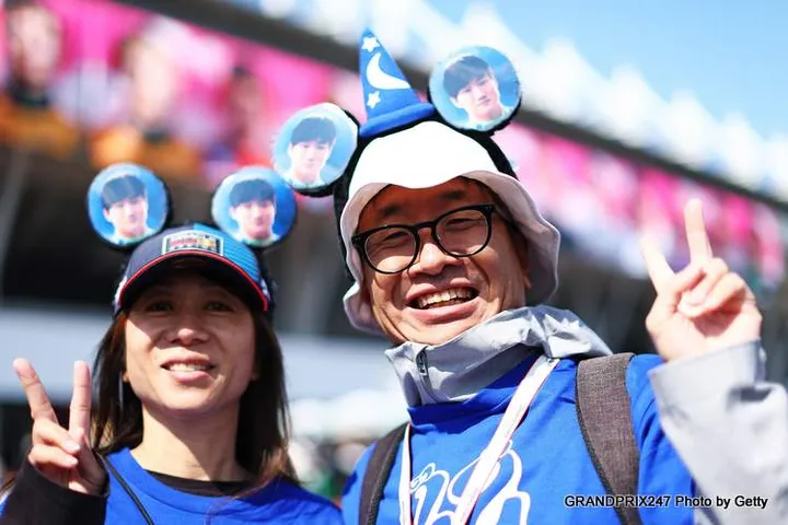 tsunoda fans japan 2025
