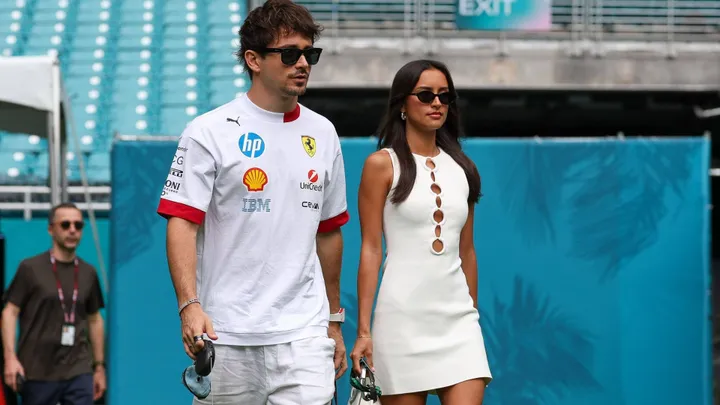 Hateful Messages Against Charles Leclerc's Girlfriend Alexandra by 'Jealous Females' Called Out by F1 Photographer - The SportsRush
