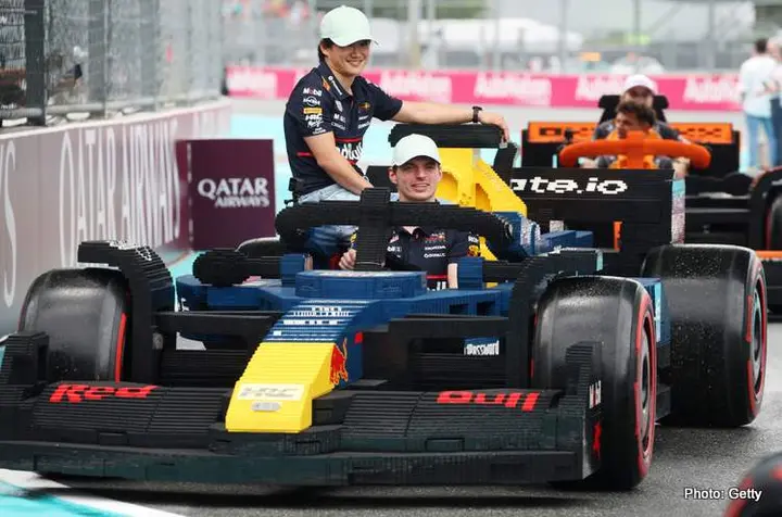 MIAMI, FLORIDA - MAY 04: Max Verstappen of the Netherlands and Oracle Red Bull Racing and Yuki Tsunoda of Japan and Oracle Red Bull Racing at the Lego drivers parade prior to the F1 Grand Prix of Miami at Miami International Autodrome on May 04, 2025 in Miami, Florida. (Photo by Mark Thompson/Getty Images) // Getty Images / Red Bull Content Pool // SI202505043024 // Usage for editorial use only //